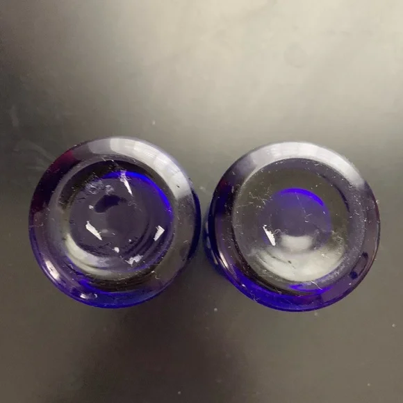 Two shot glasses - Picture 3 of 5